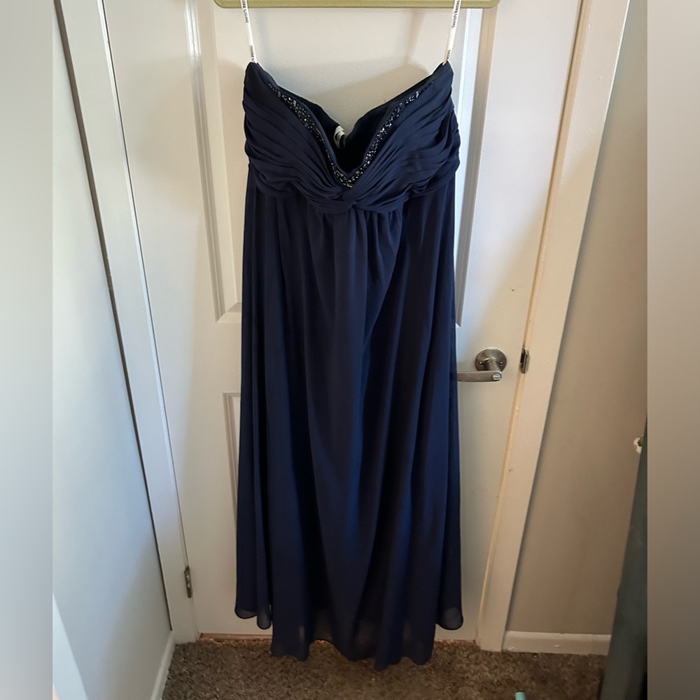 Davids bridal bridesmaid dress size 16